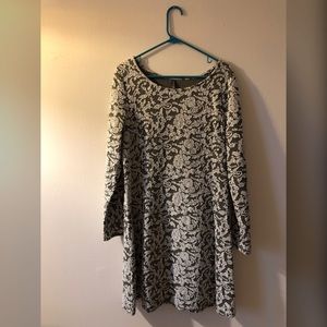 Massini Grey and White Floral Dress
